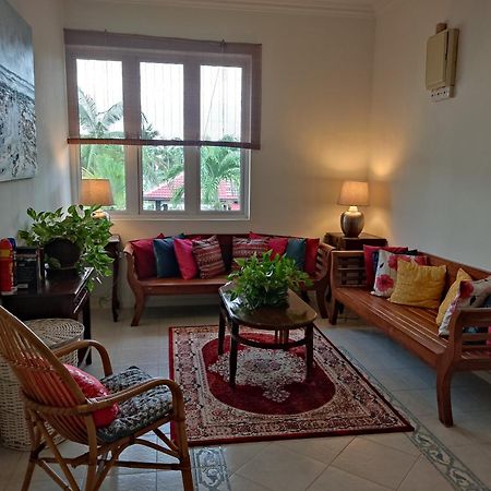 Rumah Putih Near Klia Sepang Ngoại thất bức ảnh