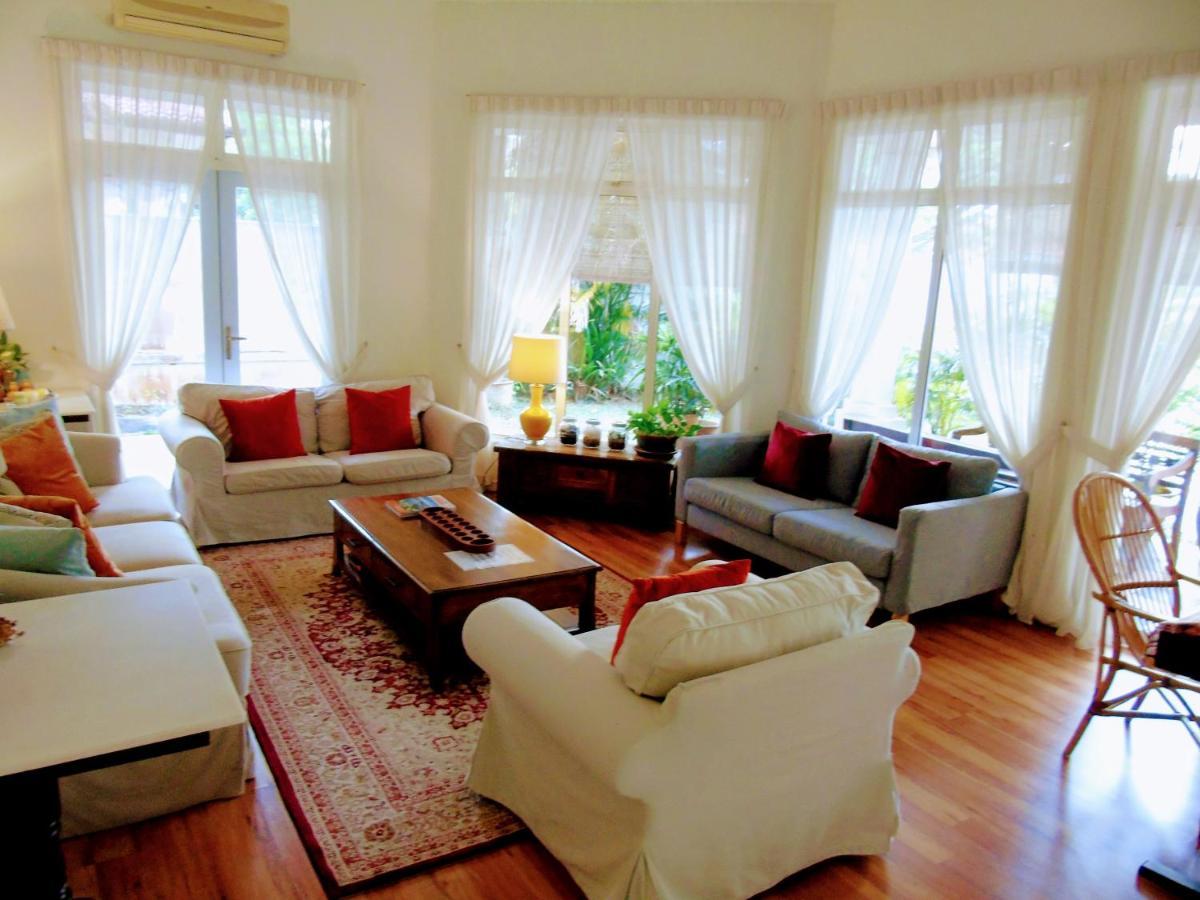 Rumah Putih Near Klia Sepang Ngoại thất bức ảnh