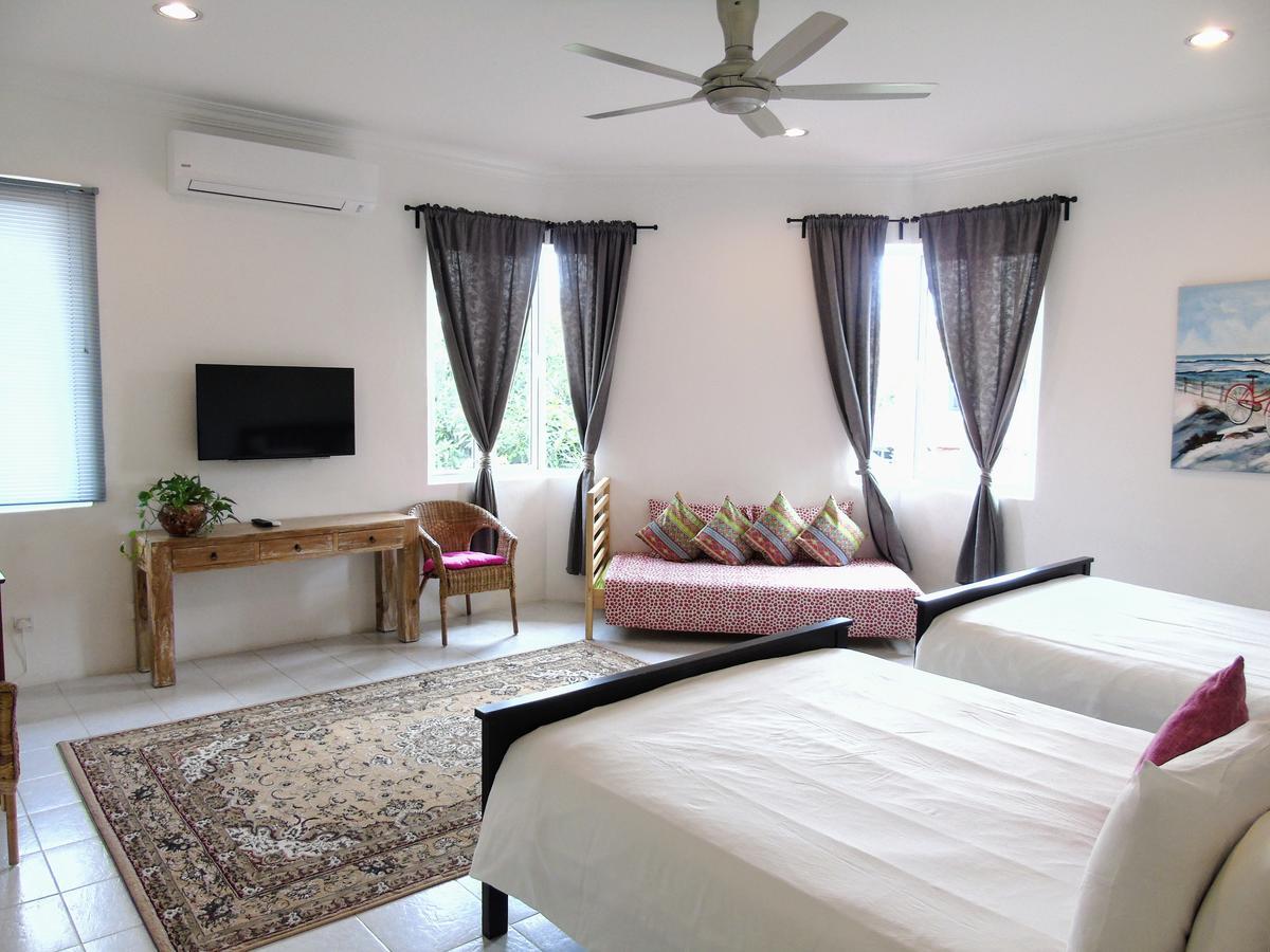 Rumah Putih B&B Near Klia Sepang Ngoại thất bức ảnh