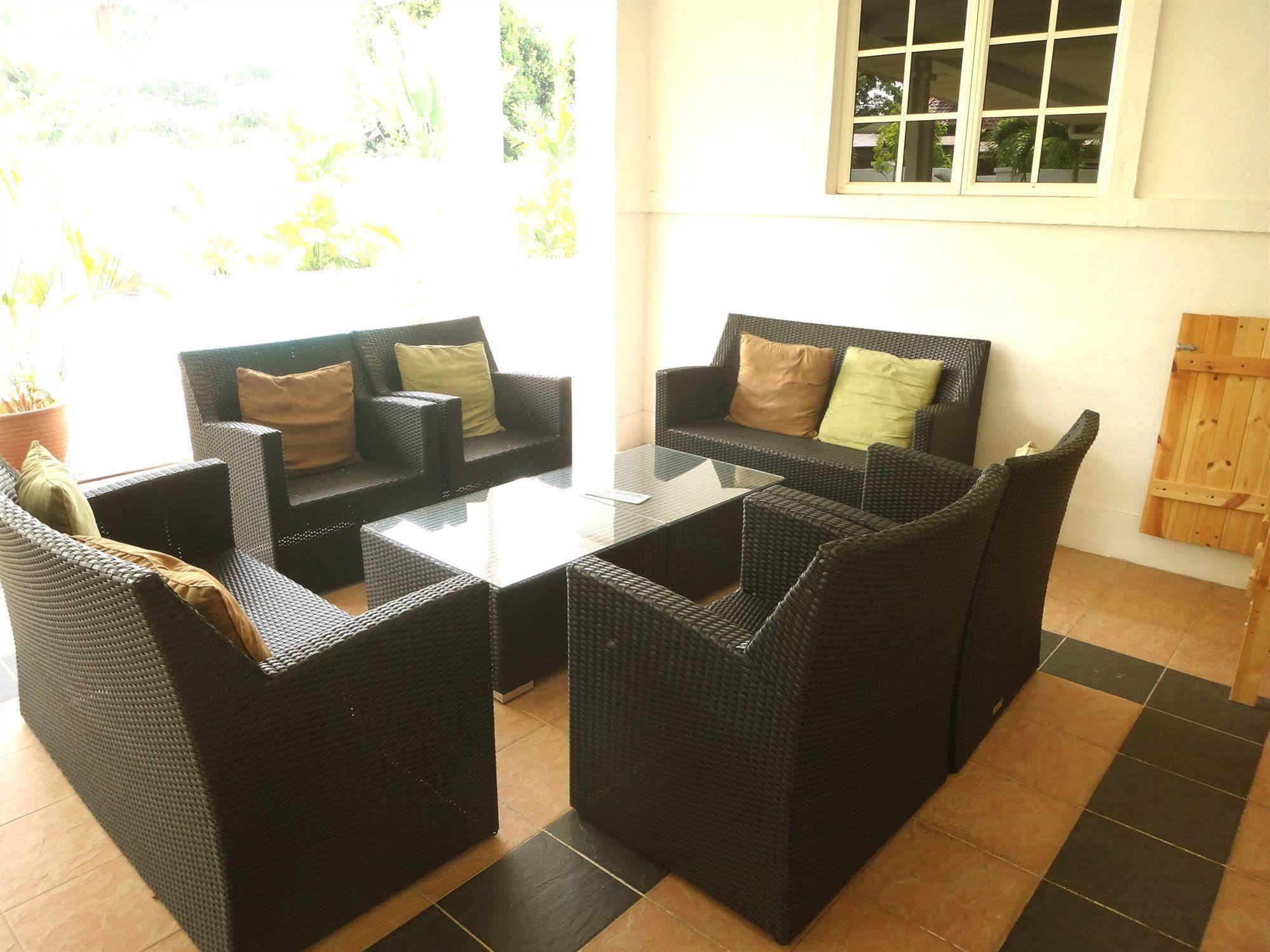Rumah Putih Near Klia Sepang Ngoại thất bức ảnh